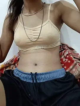 sexysalu33 webcam