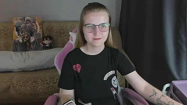 MissBrightShine webcam