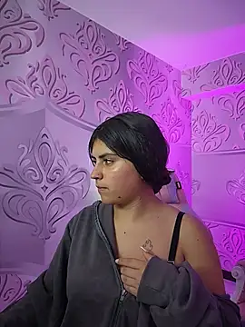 MishRaven webcam