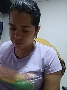alexa-cooper- webcam