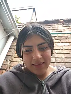 MishRaven webcam