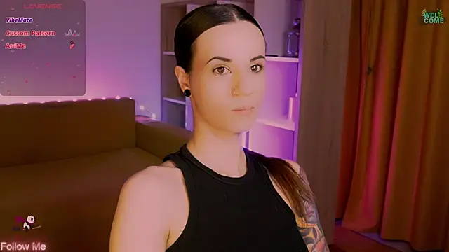 ItsAlisia live cam on StripChat