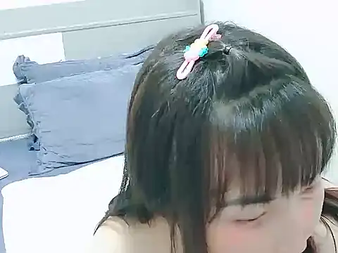 f-xiajiaoo - F-xiajiaoo's free webcam - UK Sex Cams