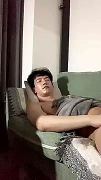 CouplingCry webcam