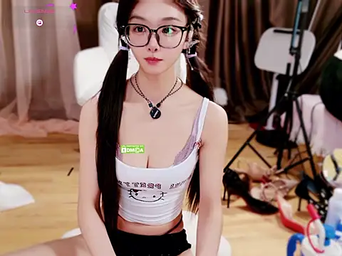 Chenchen_666 webcam