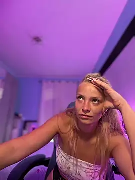 AnastasiaAniess webcam