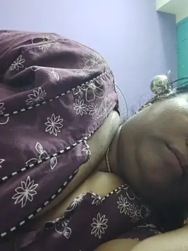 yamini1431 live cam