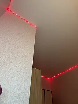 KimEvanss webcam