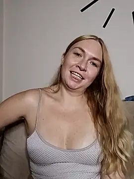 KisaVixen webcam