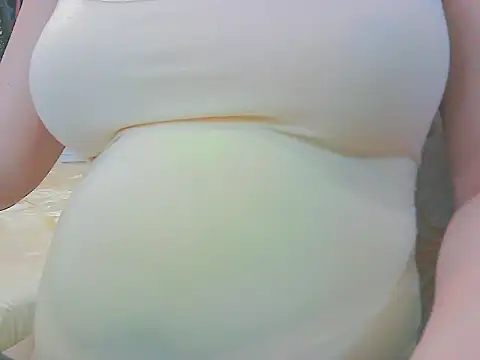 keepmepregnantT live cam on StripChat