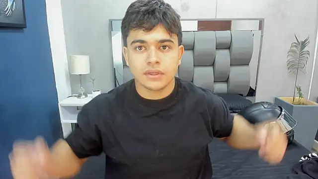 Charlie___Musk webcam