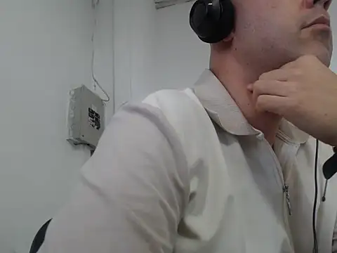 jpcowbow live cam on StripChat