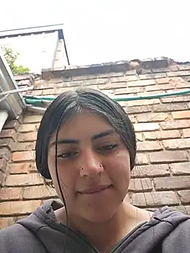 MishRaven webcam