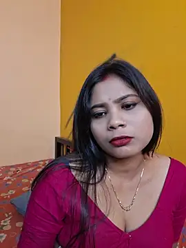 RedQQueen webcam