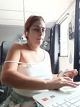 MariBelle1 webcam