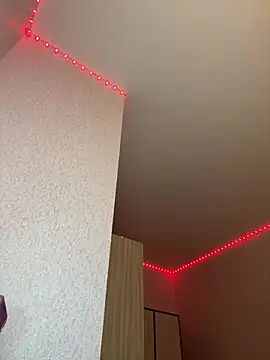 KimEvanss webcam