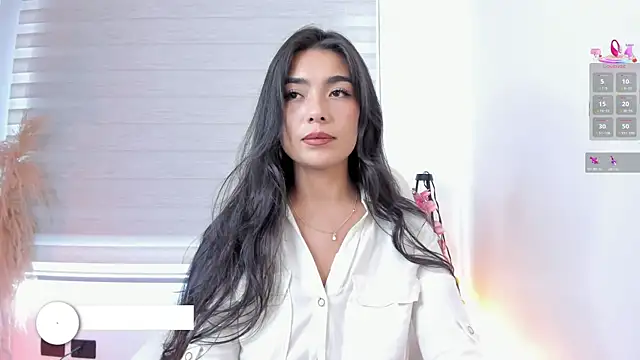 Alexandra_ra webcam