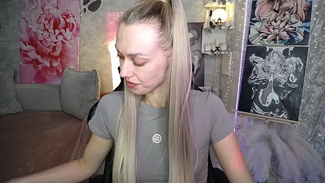 NickyAdamidi webcam