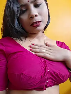 RedQQueen webcam