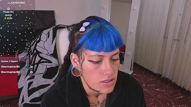 _sharlotte777 webcam