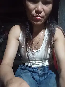 Heryy_xx live cam on StripChat