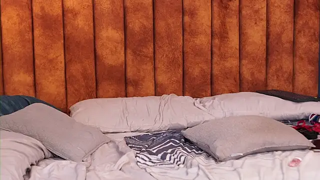 Luxa_Velvet