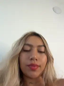 amanda-medrano1 webcam