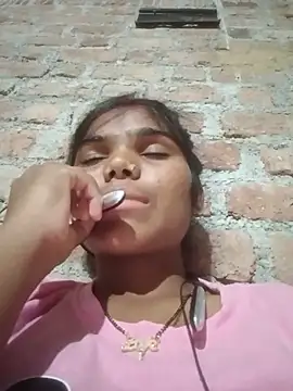 kajal66RR webcam