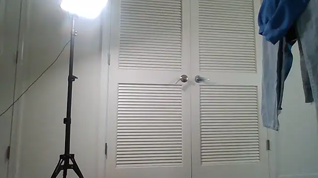 Bigtreatofficial webcam