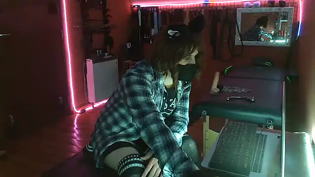 Ginny-the-bdsm-nympho webcam