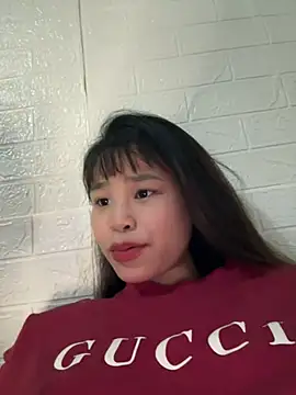 Bemi3_sexyy live cam on StripChat