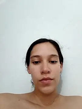 RAMONA_and_ROGER live cam on StripChat