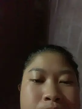 LilyLily68 webcam