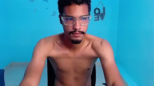 wolf_vip_ webcam