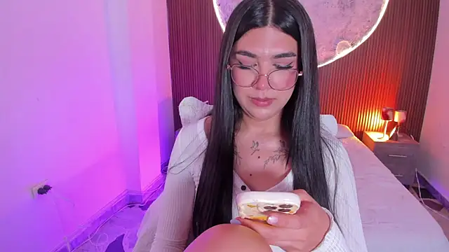 RoseCassie live sex cam