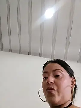 LUNAGREEN_1 webcam
