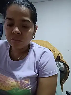 alexa-cooper- webcam