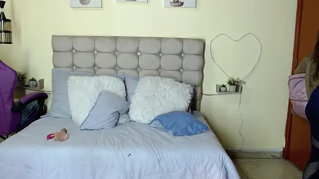 _naomi_s webcam