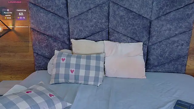 AnnieRouse__ webcam
