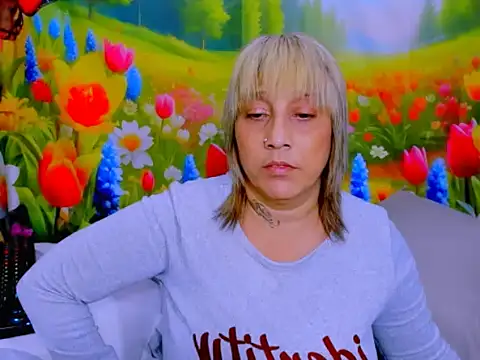 indianroxy webcam