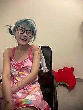 Rocket-Girl's live cam