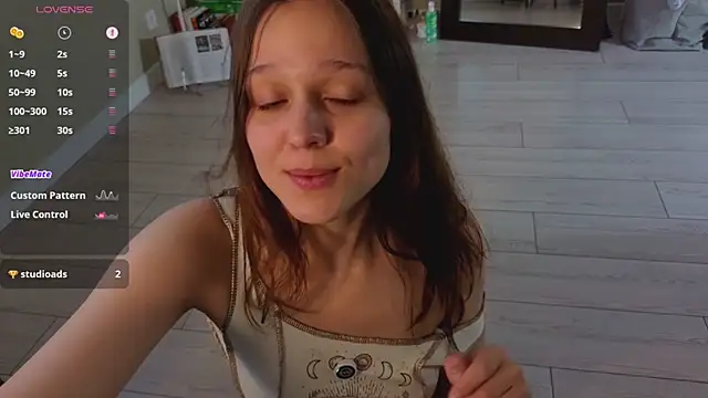 Addelin_Moon webcam