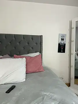KarlaWild webcam