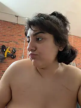 Certified_CumDump webcam