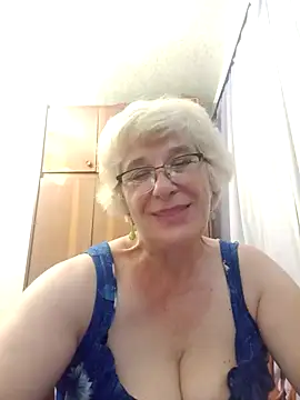 52MiaLove02 webcam