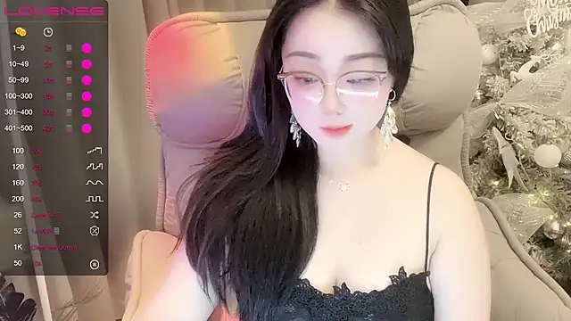 Monica-666888- webcam