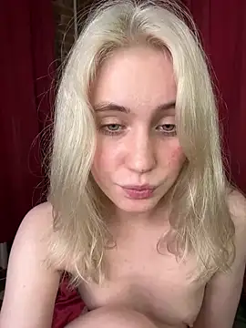 LovelyMiu webcam
