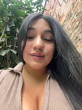 Emily_Gomezz webcam
