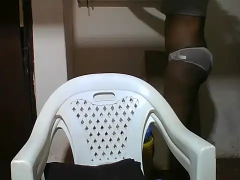 Ebonyqueen4 webcam
