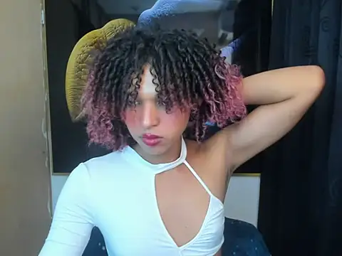 Elianisbigcock webcam